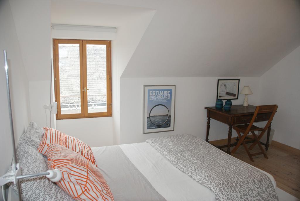 Bed and Breakfast La Vigie Couëron Zimmer foto